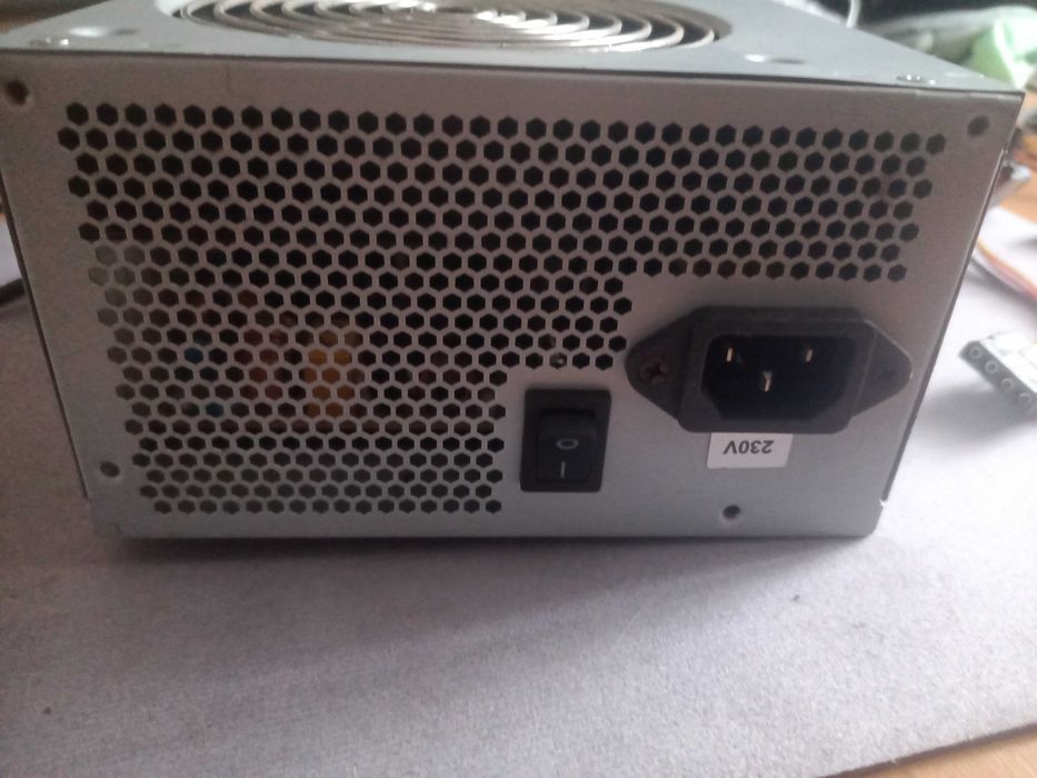 Блок живлення Chieftec GPA-400S 400W б/в робочий у гарному стані