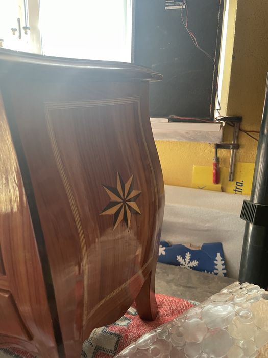 Mini comoda com 3 gavetas