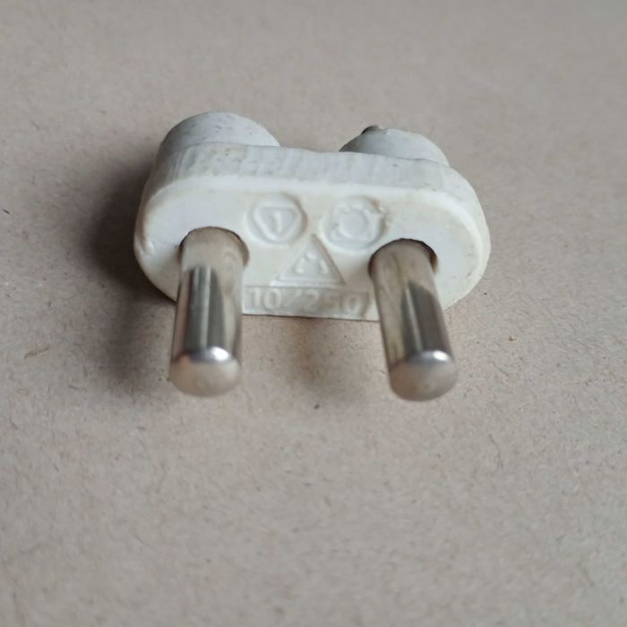 Ceramiczny wtyk WG-2 Vintage!