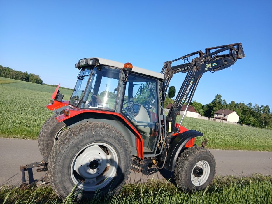Sprzedam MF 4225