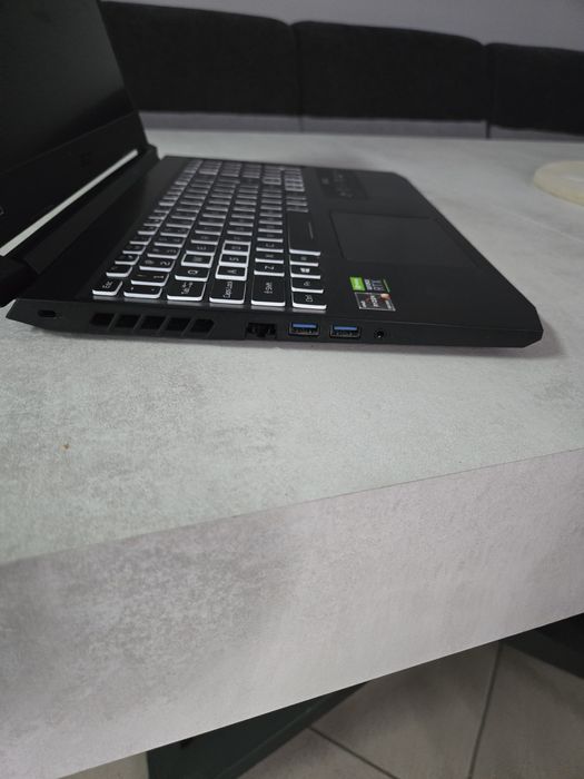 Acer Nitro 5 R5-5600H/32GB/1TB/Win11 RTX3060/144Hz