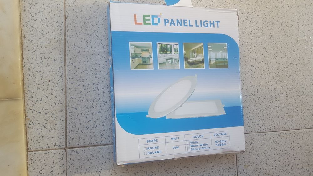 6 focos para  colocar em  tetos  novos