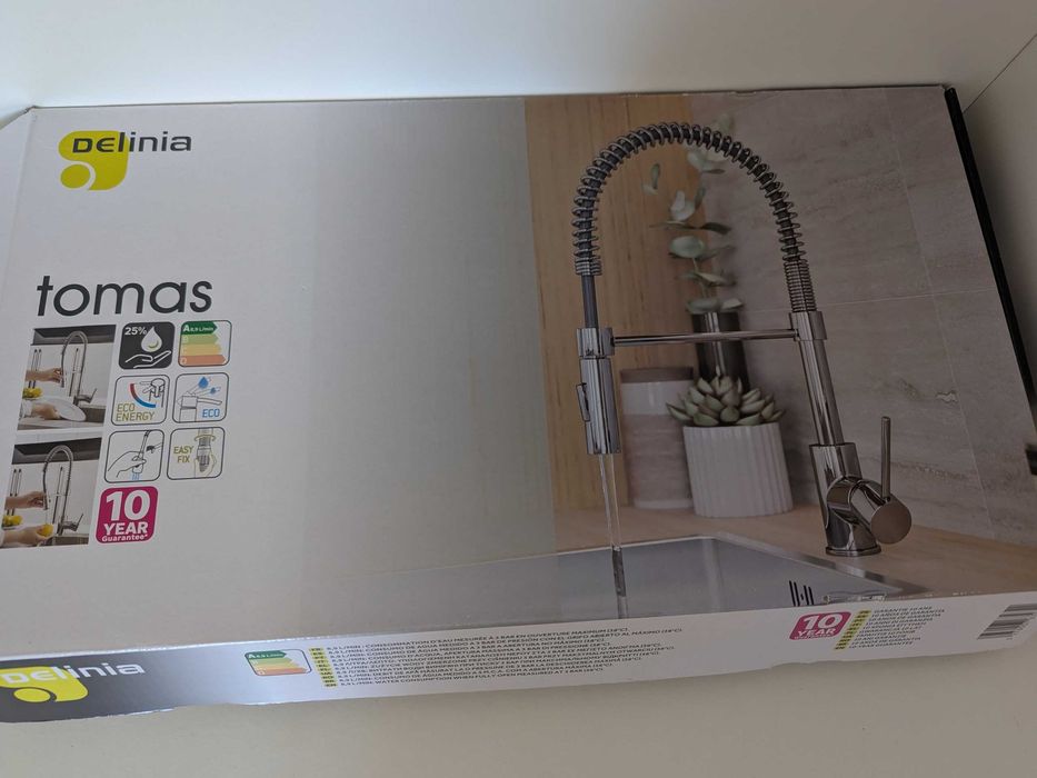 Torneira de cozinha nova Delina Tomas