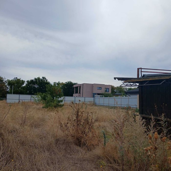 Участок в Лесках