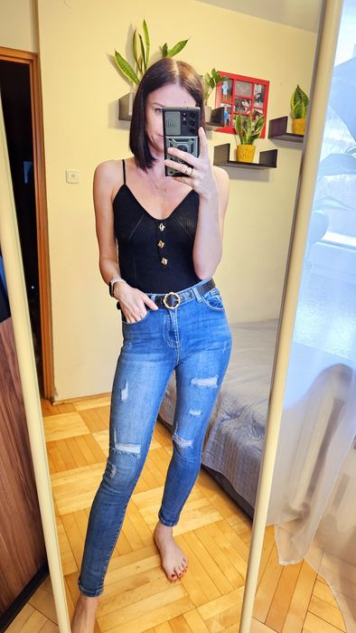 Spodnie jeans roz m
