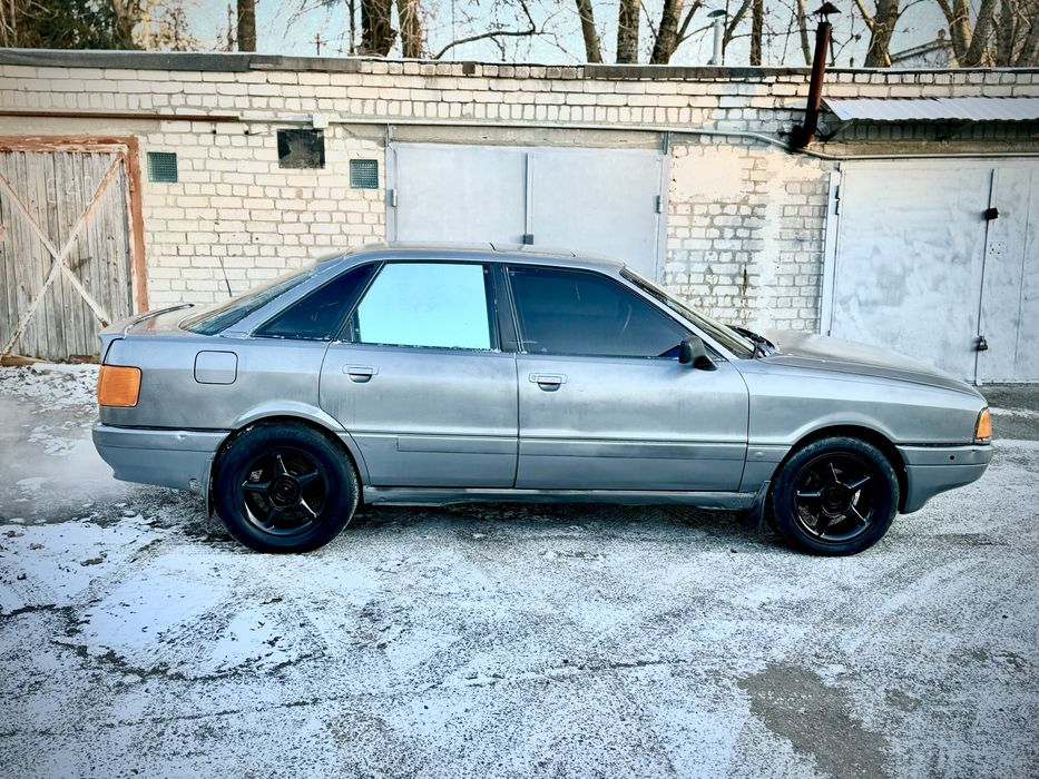 Продам Audi 80 Б3 1.8 Карбюратор Газ/Бензин