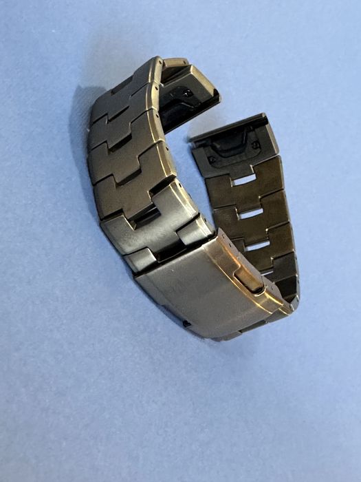 Титановий ремінець для Garmin Fenix, Tactix, D2 та ін. -  22 та 26 мм
