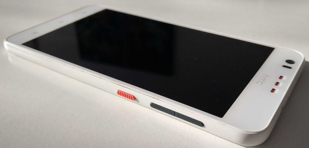 HTC Desire 825, 16GB, Android: 6.0 Marshmallow, PL dystrybucja