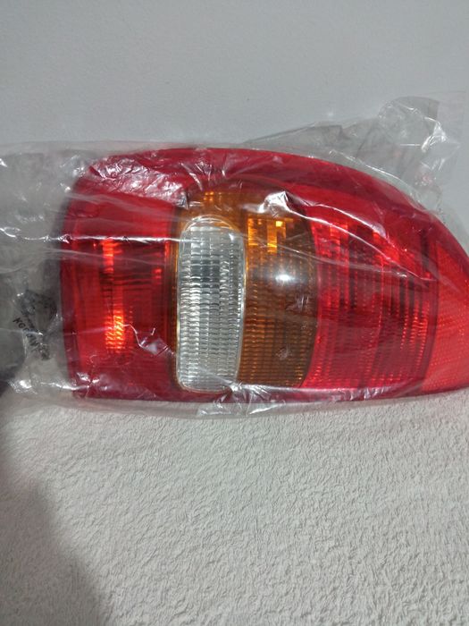 Farolim Opel Corsa B