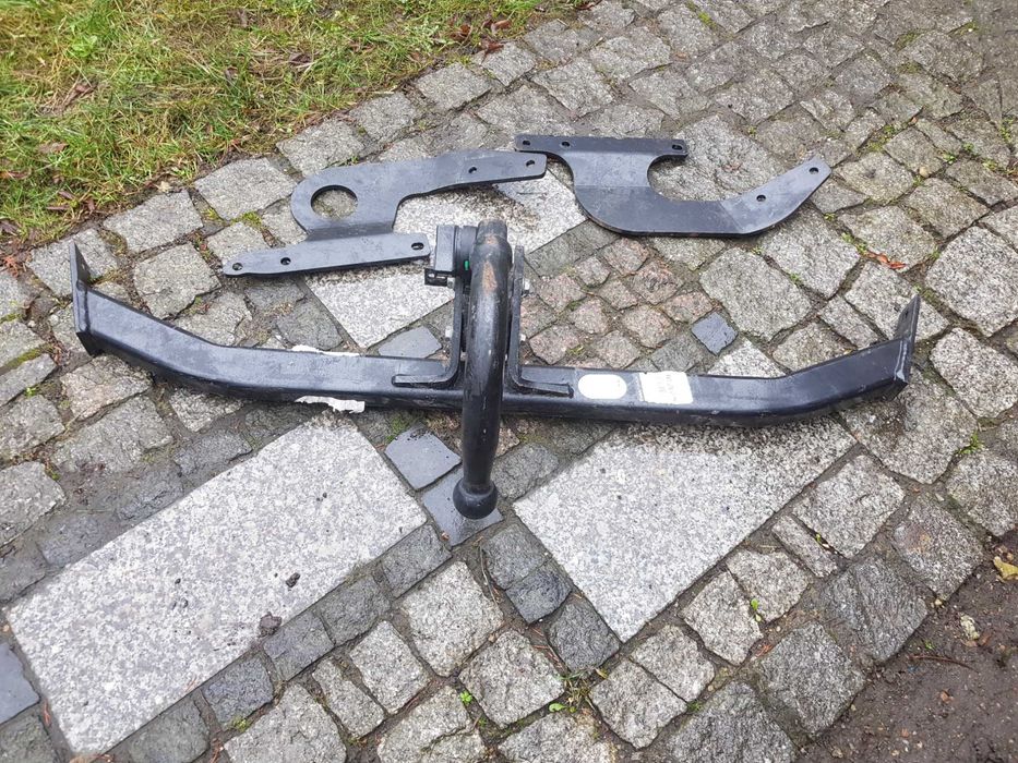 Oryginalny hak holowniczy renault  Scenic grand Scenic IV wysyłkaTanio