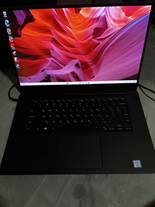 Нутбук Dell precision 5520