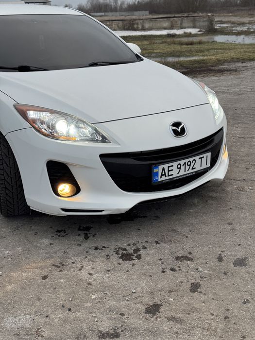 Продам MAZDA 1.6 дизель