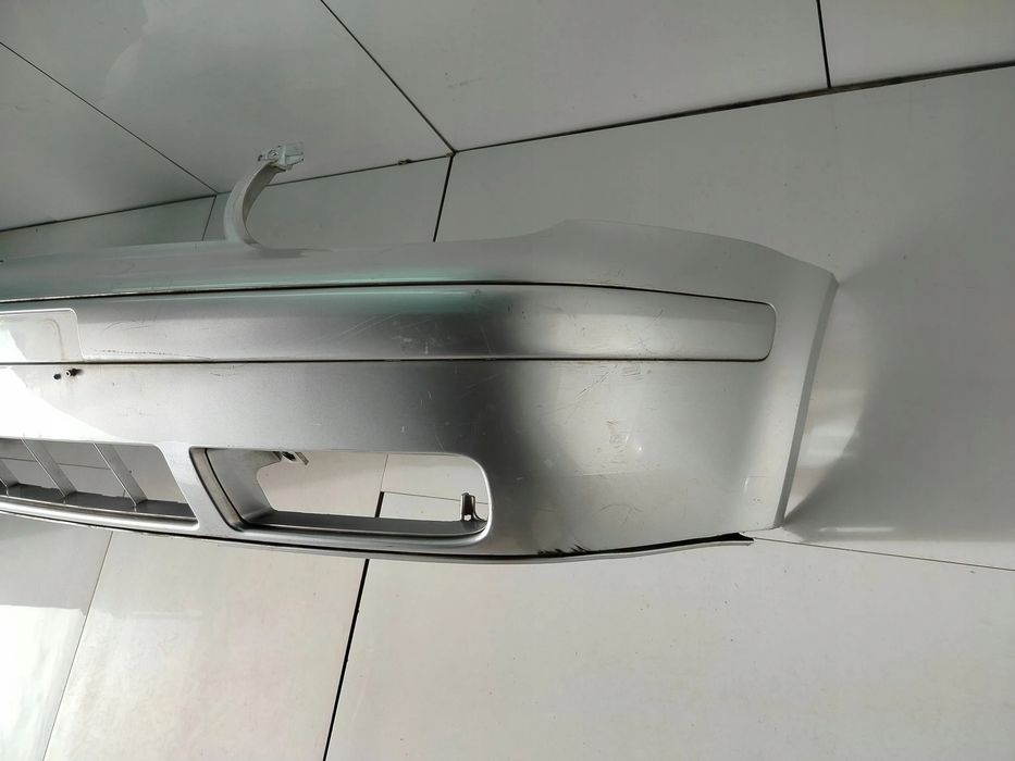 Zderzak Przód Przedni VW Golf IV 4 98-05 1J0807217