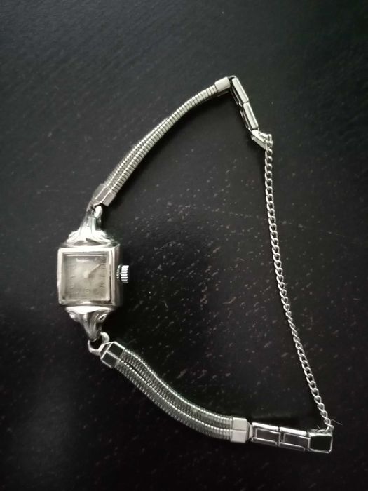 Relógios de senhora antigos