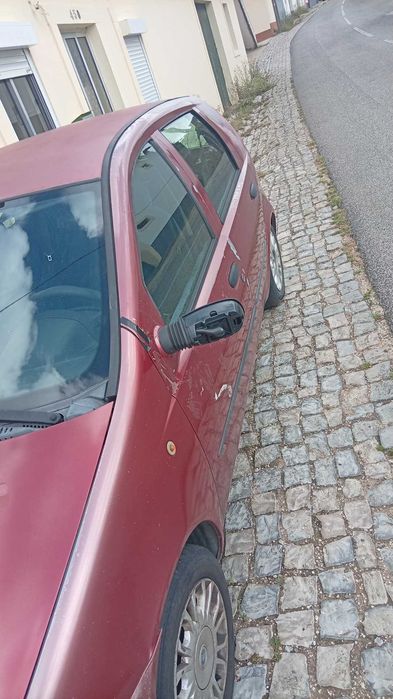 Fiat Punto 2003.
