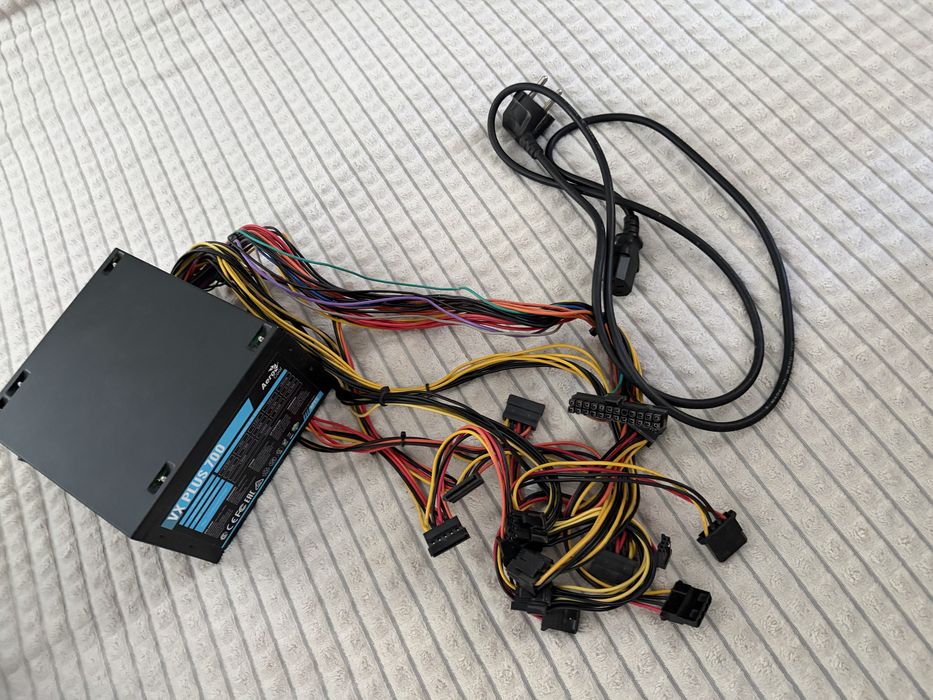Aerocool vx plus 700