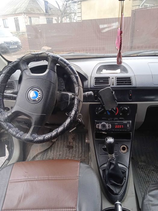 Джилі ск 2007 р газ 4