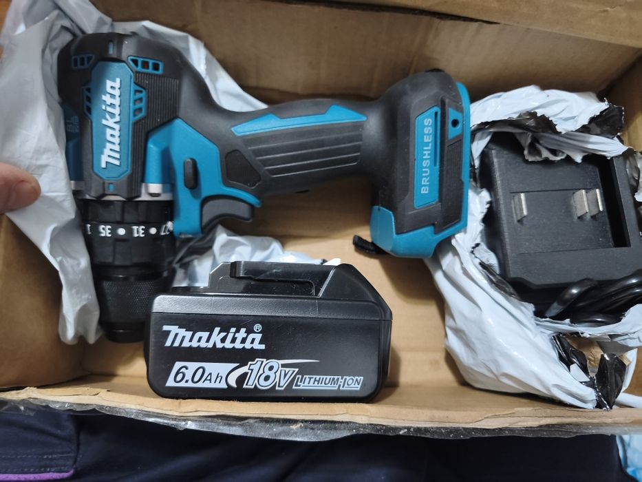 MAKITA Berbequim aparefusadora e furadora NOVA DDF48