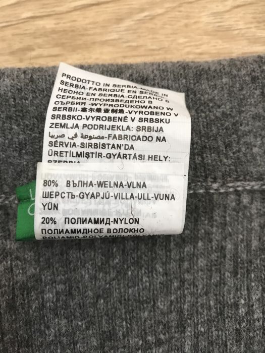 Вовняна трикотажна  спідниця від united colors of benetton