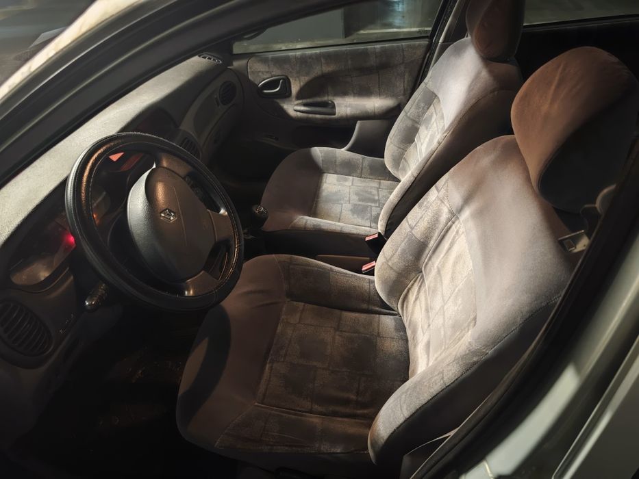 Renault Megane  1.4 16 válvulas