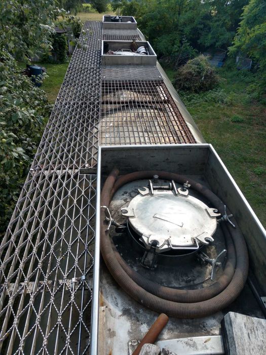 Продам напівпричеп цистерну харчову