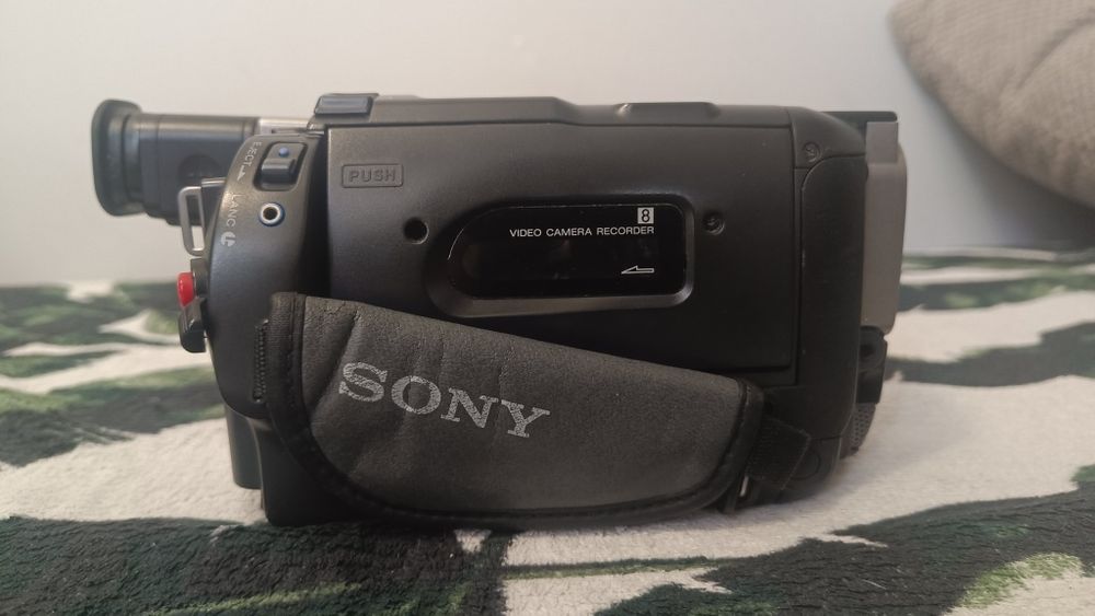 Sony Handycam CCD-TR417E zestaw