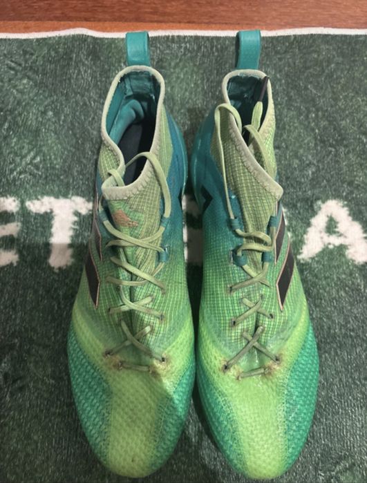 Chuteiras futebol Adidas