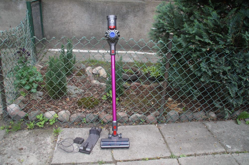 Dyson V7 motorhead