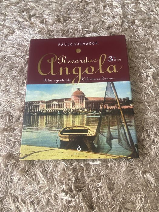 Livros “Recordar Angola”