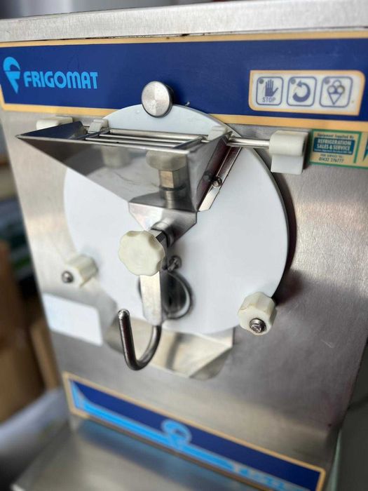Maquina de Gelado Profissional FRIGOMAT T5S - Totalmente Funcional