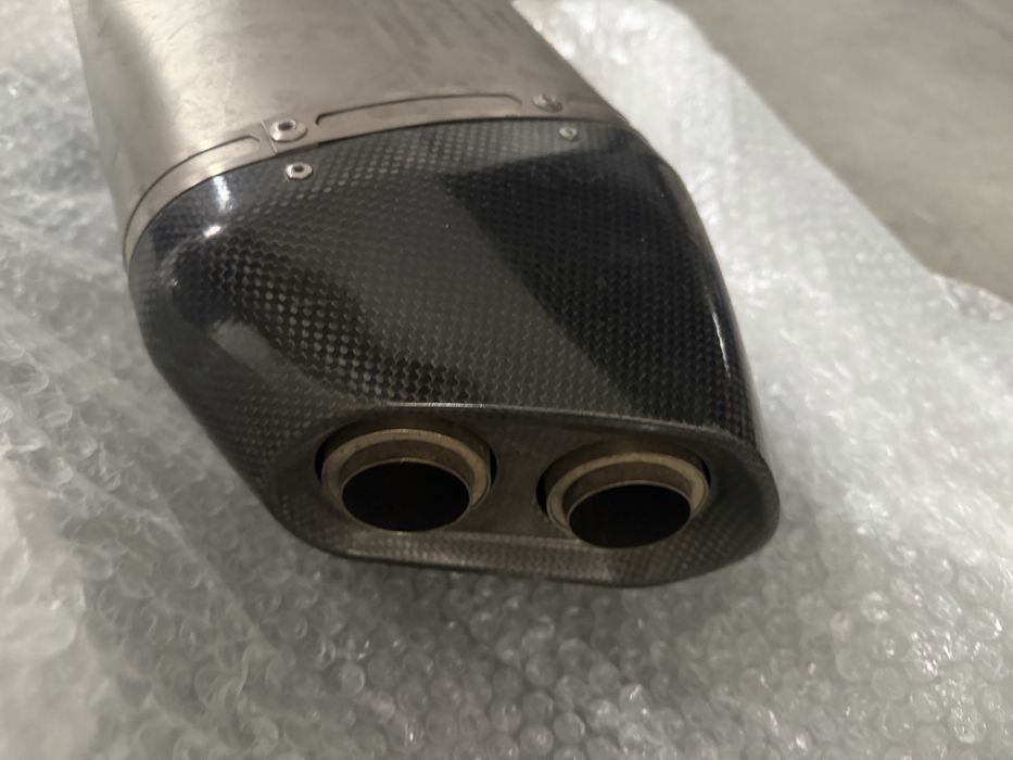 Ponteira Akrapovic HP para BMW R 1200/1250 GS/ GSA