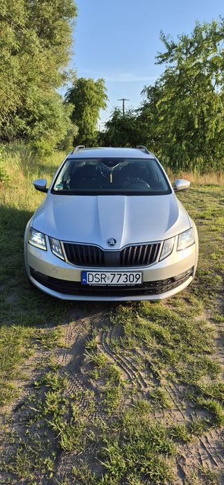 Skoda octavia 3 fl 1.6tdi DSG wersja DRIVE bez adblue