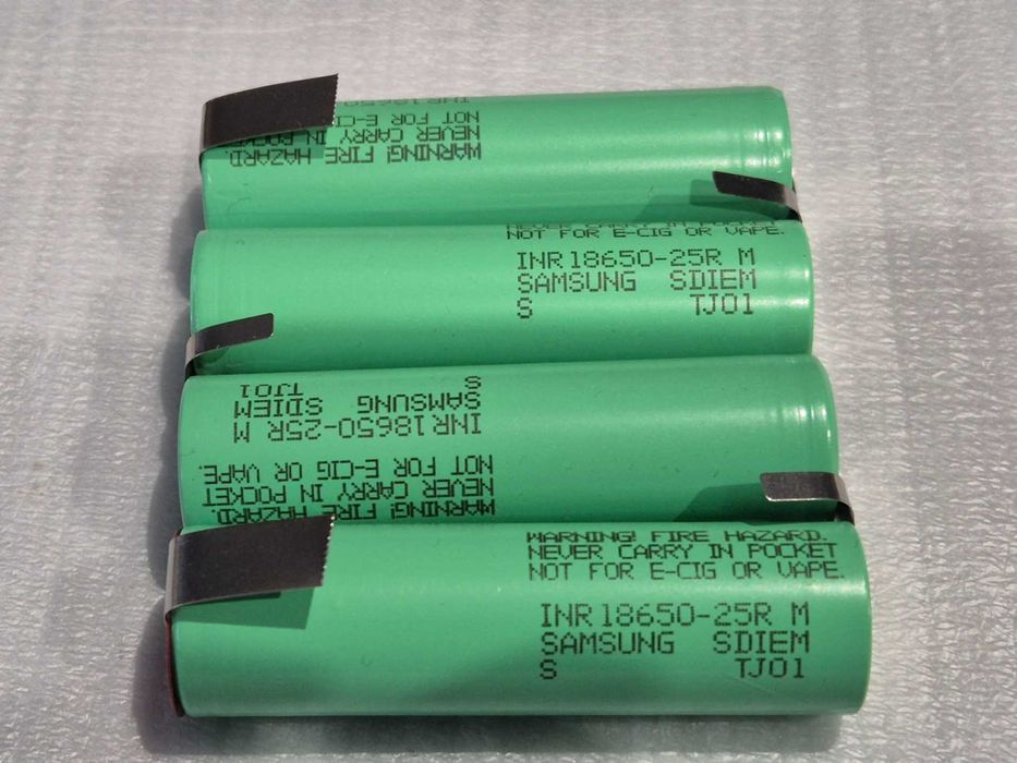 Akumulator Pakiet 4S1P 14,4 V 2,5 Ah LI-ION 18650 ogniwa Samsung R25