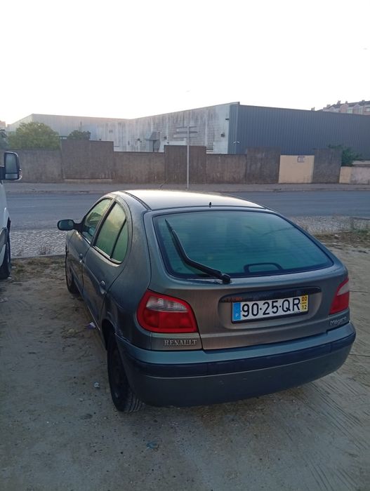 Renault Megane  2000