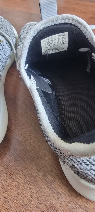 Adidas 36 1/3 białe podeszwy cloudfoam