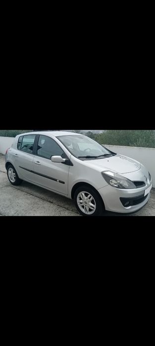 Renault clio 1.2 apenas 180000 kms