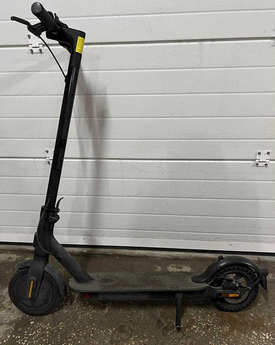 Trotinete Xiaomi Mi Essential (Não carrega)