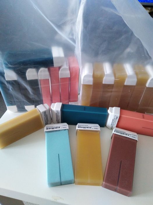 Ceras Roll On várias cores 100gr