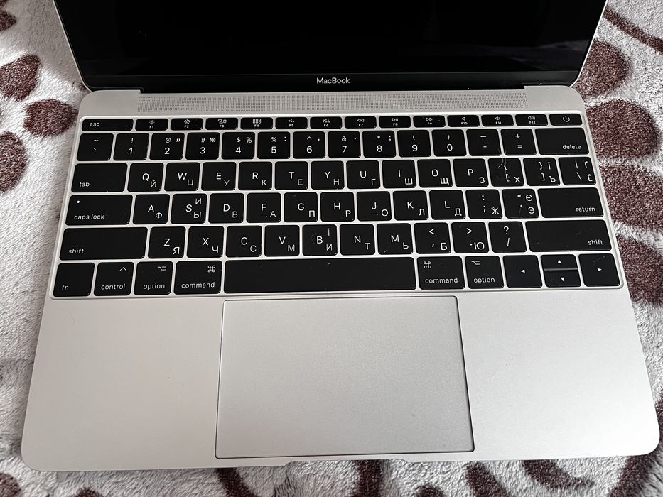 Apple MacBook A1534