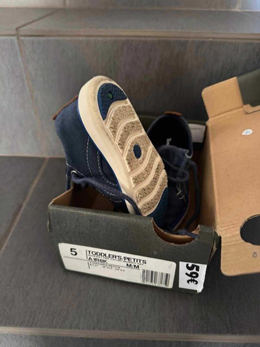 Sapato menino nr 21 usado 2 vezes