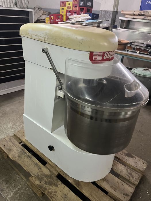 Amassadeira profissional SOPACO / Tecnopas BS 50 como nova