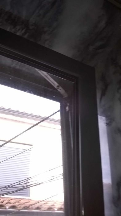 Janela em alumínio, vidro com corte térmico