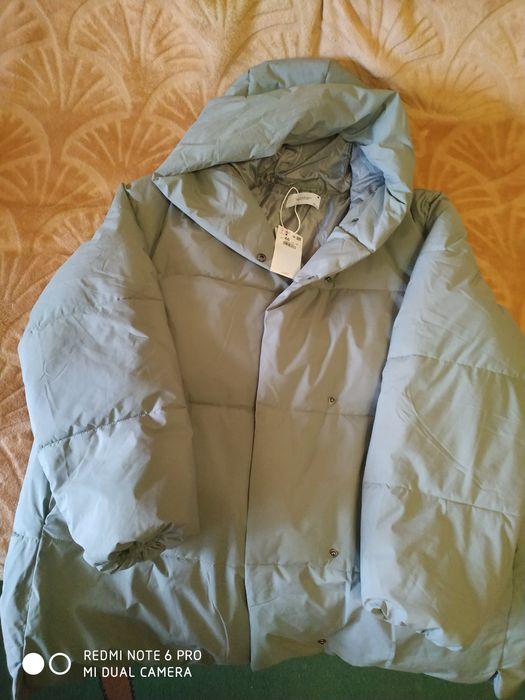 Продам новую куртку.