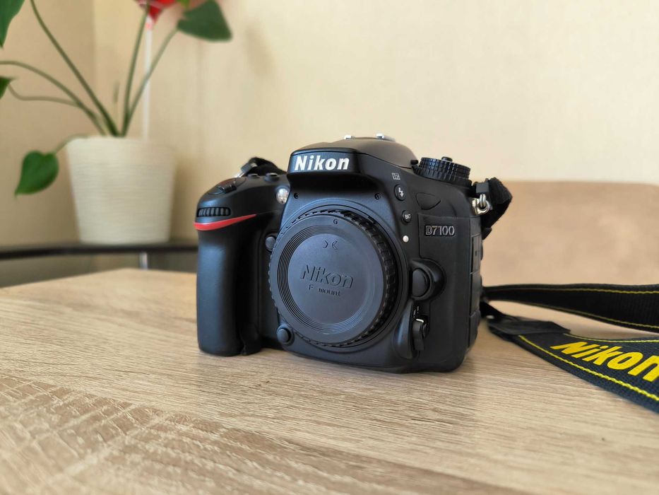 Nikon D7100 body ! Отличнейшее состояние ! Пробег 20к