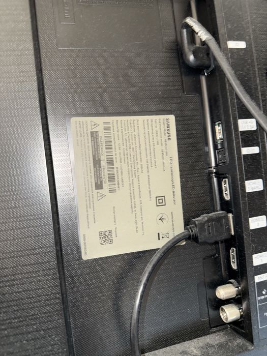Продам телевизор Samsung