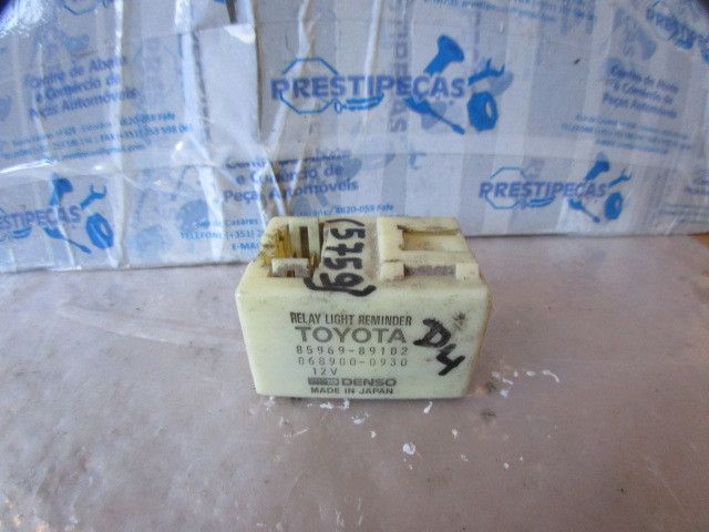 Botão / interruptor electromecânico / relé TOYOTA Hilux V Pick Up (LN_