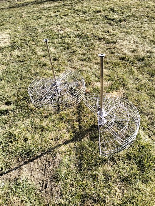 Cargo metalowe obrotowe