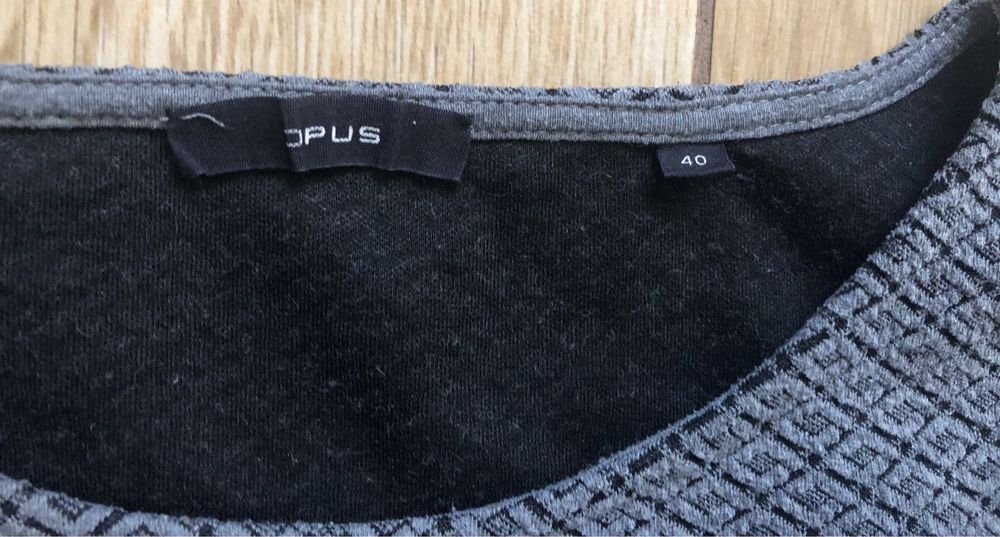 Szary sweter Opus 40