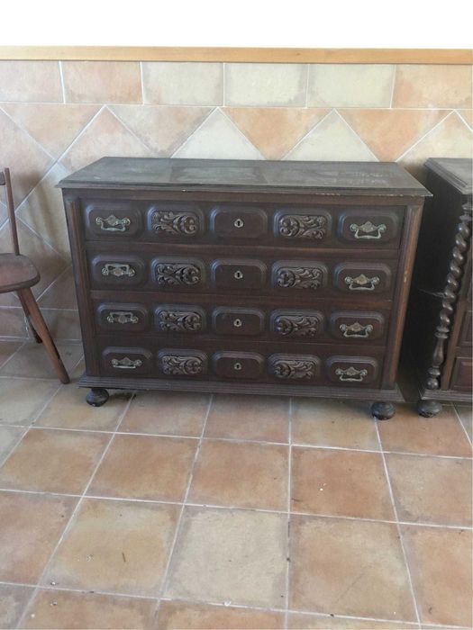 Camas e cómodas | Madeira