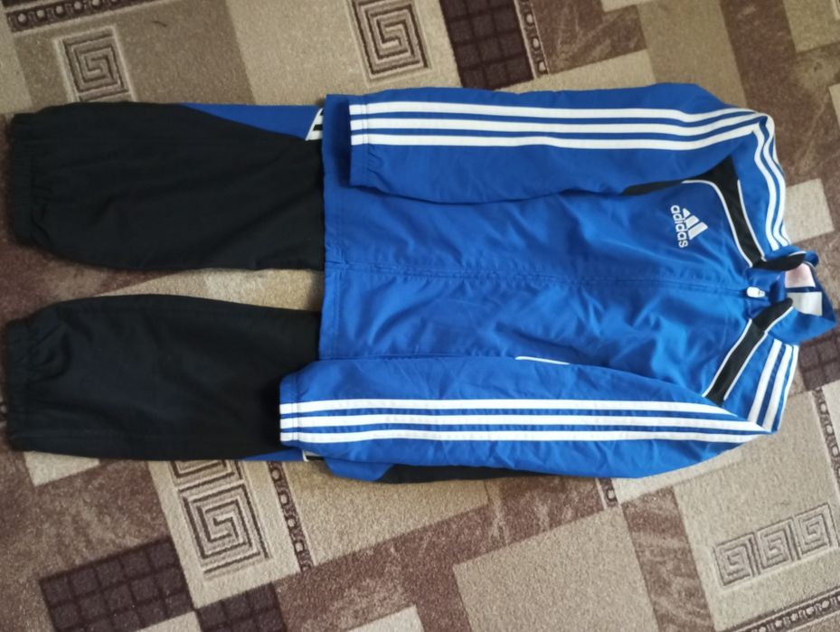 Дитячий ,Спортивний костю